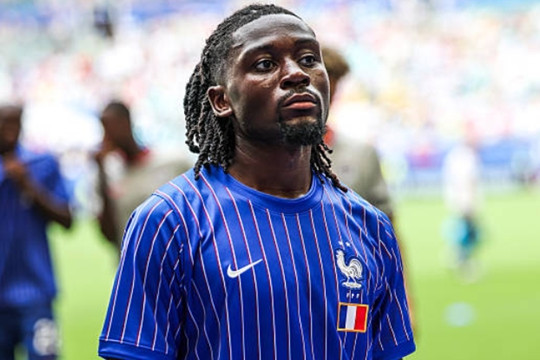 Man Utd nhắm Manu Kone: Lời giải cho bài toán thay Casemiro và hình bóng Paul Pogba mới