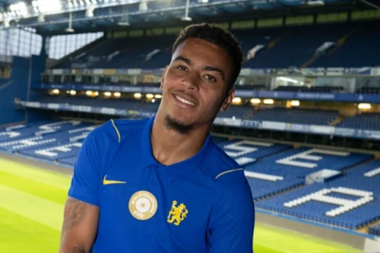 Chelsea phá kỷ lục Ngoại hạng Anh: Ký hợp đồng 7 năm với Morgan Rogers giá 117 triệu bảng