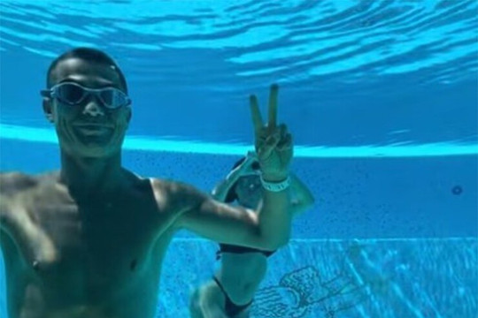 Cristiano Ronaldo gác lại nỗi buồn World Cup: Liệu pháp tinh thần và thông điệp về tương lai