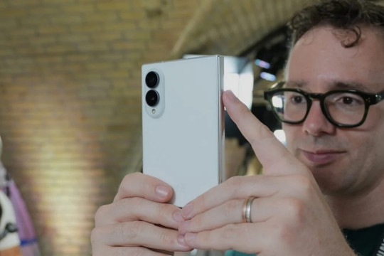 Chi tiết thông số camera Samsung Galaxy Z Fold8: Cảm biến 50MP cùng khả năng quay video 8K