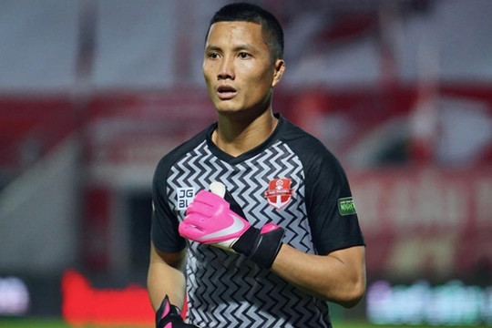 HLV Kim Sang Sik gạt Đình Triệu khỏi AFF Cup 2026: Nước cờ mạo hiểm và canh bạc tương lai