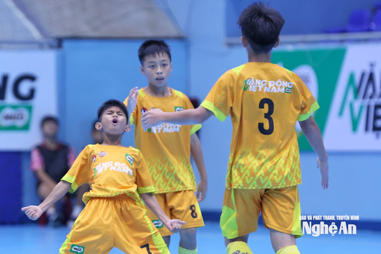 U11 Sông Lam Nghệ An thắng đậm U11 Tuyên Quang, sớm giành vé vào vòng knock-out
