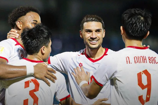HLV Kim Sang-sik biến ảo tuyển Việt Nam với cú hích tấn công trung lộ tại ASEAN Cup 2026