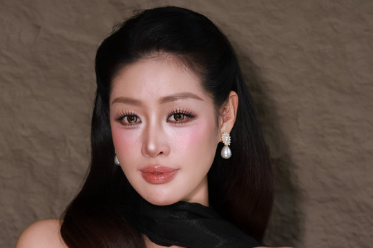Hoa hậu Khánh Vân gây bất ngờ với diện mạo mới trong phong cách trang điểm ngọt ngào