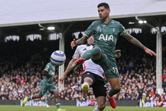 Chelsea sẵn sàng nổ bom tấn Cristian Romero với giá 43 triệu bảng từ Tottenham