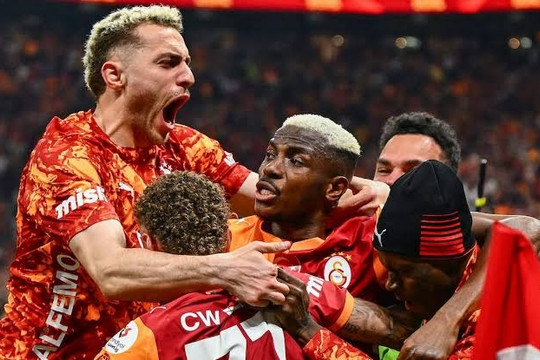 Venezia thắng đậm Galatasaray, chủ nhà nhận thất bại tại Rams Global Stadium