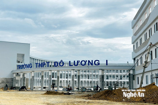 Các trường học ở Nghệ An "thay áo mới" đón chào năm học 2026 - 2027