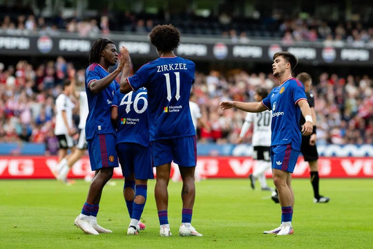 Man United chạm trán Atletico Madrid: Màn thử lửa chiến thuật và cơ hội cho kép phụ