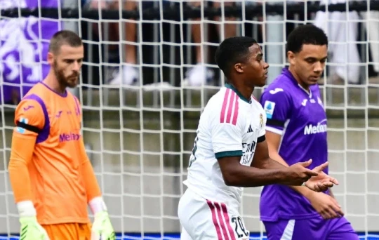 Real Madrid hòa Fiorentina 2-2: Endrick rực sáng, bài toán thể lực của Mourinho
