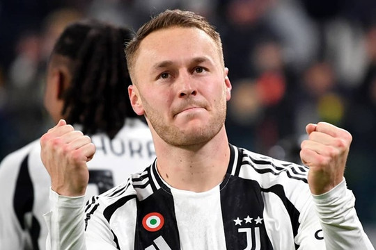Juventus bật đèn xanh bán Koopmeiners với giá 25 triệu bảng, MU cùng Aston Villa nhập cuộc