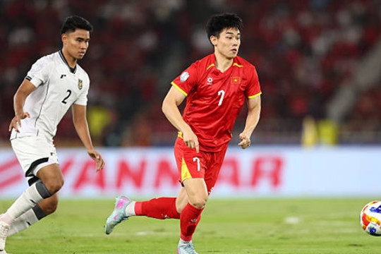 Màn đấu trí giữa Kim Sang-sik và John Herdman: Thử thách bản lĩnh tuyển Việt Nam tại Indonesia