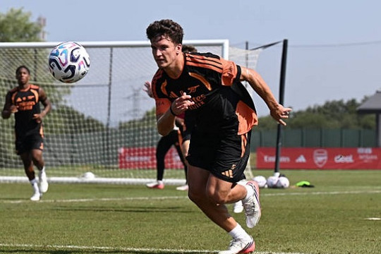 Arsenal đấu Real Betis tại Dublin: Bài kiểm tra bản lĩnh cho dàn sao trẻ Pháo thủ