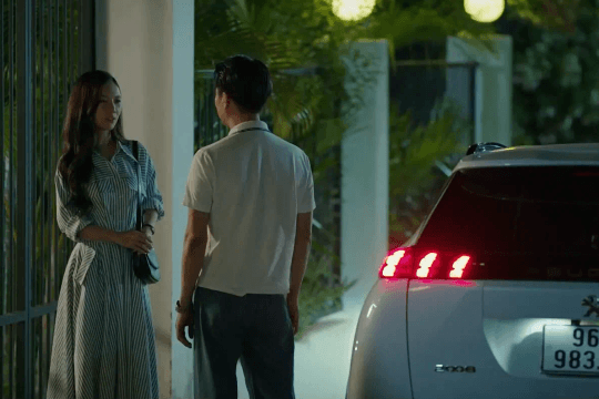 Trời cao nguyên xanh tập 18: Tuấn đòi chia tay Vân, Lok lộ diện là Phó Tổng thống tổ chức phản động