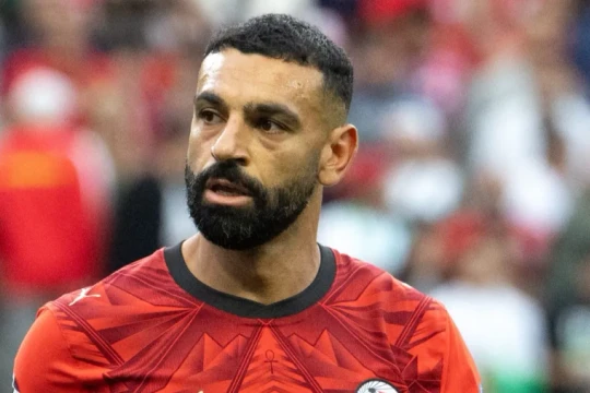 Mohamed Salah chia tay Liverpool sau 9 năm, gia nhập Trabzonspor theo dạng tự do