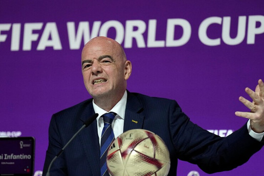 Kế hoạch tỷ đô bị tẩy chay, ghế chủ tịch FIFA của Gianni Infantino nguy cơ lung lay