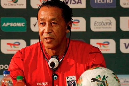 HLV Bubista chia tay tuyển Cape Verde sau kỳ tích World Cup 2026 để sang Morocco