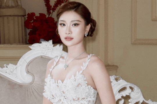 Phương Linh gây chú ý với phong cách thời trang và nhan sắc sau một năm đăng quang