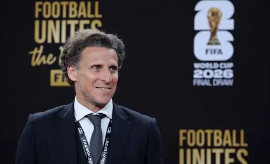 Diego Forlan làm HLV trưởng Uruguay: Cú đặt cược mạo hiểm sau thảm họa World Cup