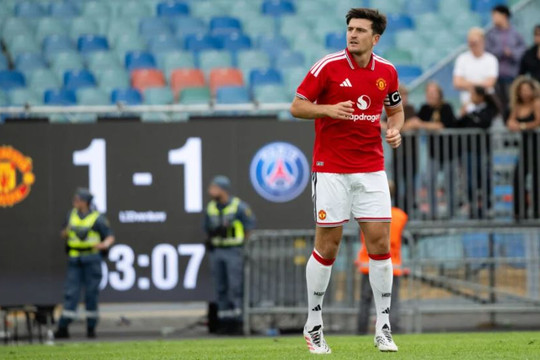 Manchester United hòa PSG 1-1: Maguire tái sinh, Tielemans ra mắt và dớp chấn thương Mason Mount