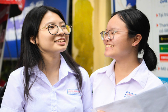 Nhiều trường đại học ‘hot’ công bố điểm chuẩn từ trưa nay