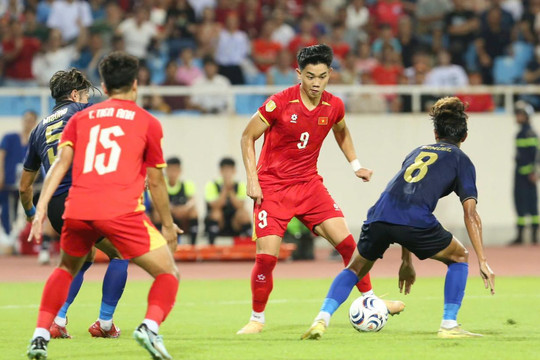 Bán kết ASEAN Cup 2026: Đội tuyển Việt Nam cảnh giác trước đòn tâm lý cửa dưới của Malaysia