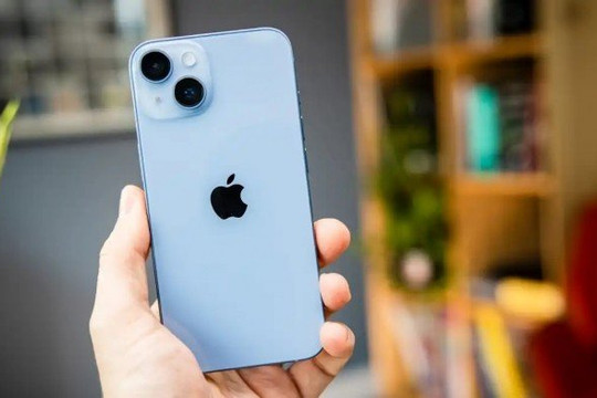 Sức mạnh đồ họa 5 nhân GPU trên iPhone 14: Lựa chọn chơi game tối ưu chi phí đầu tháng 8