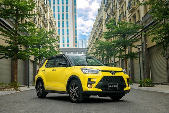 Đánh giá chi tiết Toyota Raize 1.0 Turbo 2026: Bảng giá lăn bánh và trang bị nổi bật