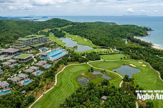Khu nghỉ dưỡng và sân golf La Brise - đánh thức tiềm năng du lịch cửa ngõ Bắc Nghệ