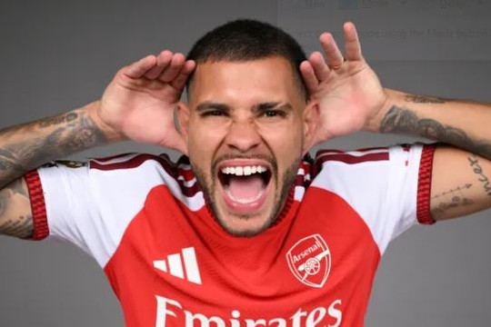 Paul Scholes so sánh Sandro Tonali 100 triệu bảng với tân binh Bruno Guimaraes của Arsenal