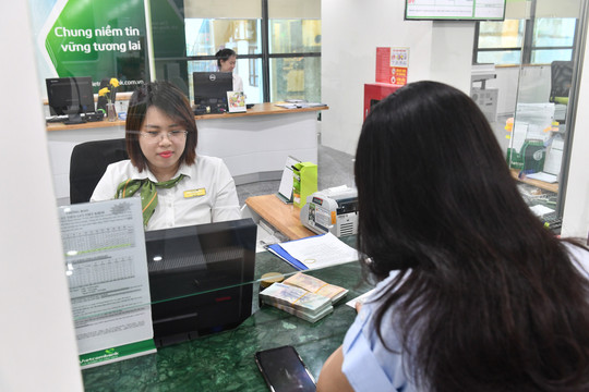 Thách thức hạ lãi suất vay khi nền kinh tế cần tới 38,5 triệu tỷ đồng vốn trung dài hạn