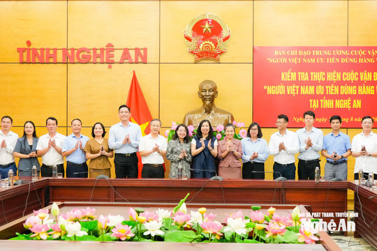 Nghệ An triển khai nhiều cách làm mới, hiệu quả thực hiện Cuộc vận động 'Người Việt Nam ưu tiên dùng hàng Việt Nam'