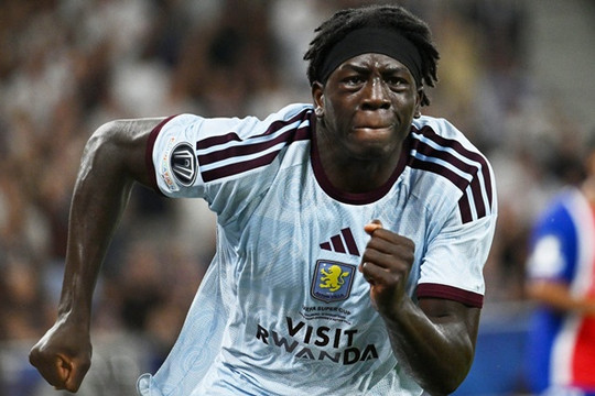 Brian Madjo: Chân sút 100kg của Aston Villa sẵn sàng càn quét Ngoại hạng Anh mùa giải mới