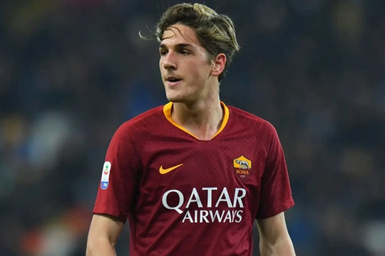 Ajax nhắm chiêu mộ Nicolo Zaniolo để lấp khoảng trống Mika Godts vừa chuyển sang PSG