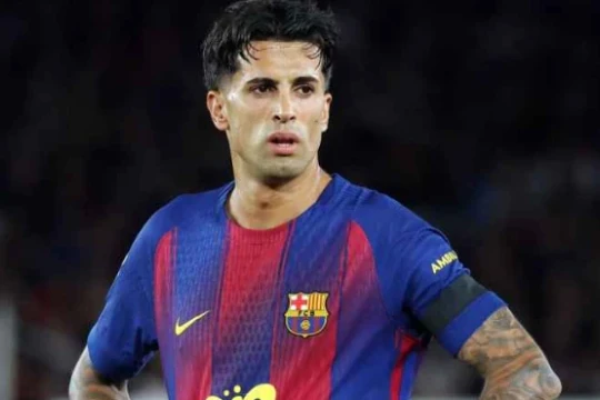 Joao Cancelo thanh lý hợp đồng với Al Hilal để trở lại gia nhập Barcelona theo dạng tự do