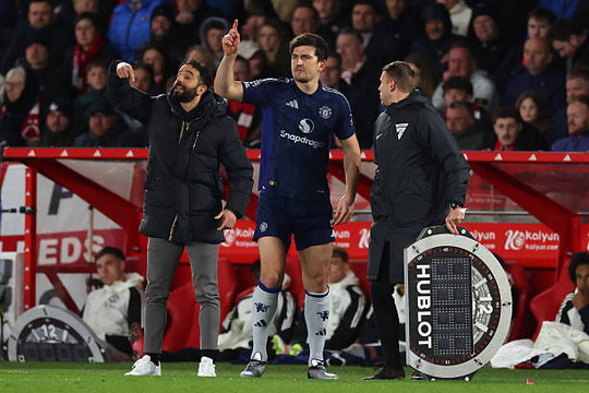 Harry Maguire bênh vực Ruben Amorim sau thất bại tại Man Utd: Ông ấy chắc chắn sẽ thành công