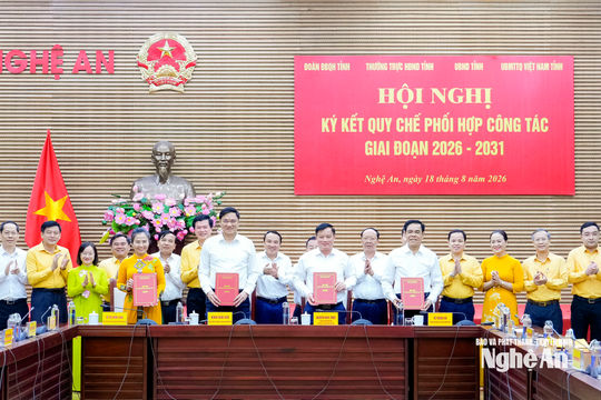 Đoàn ĐBQH tỉnh, Thường trực HĐND tỉnh, UBND tỉnh và Ủy ban MTTQ tỉnh ký kết Quy chế phối hợp giai đoạn 2026 - 2031