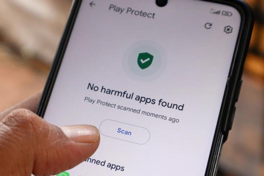 Cơ chế bảo mật tích hợp trên điện thoại Samsung: Liệu có cần cài thêm phần mềm diệt virus?
