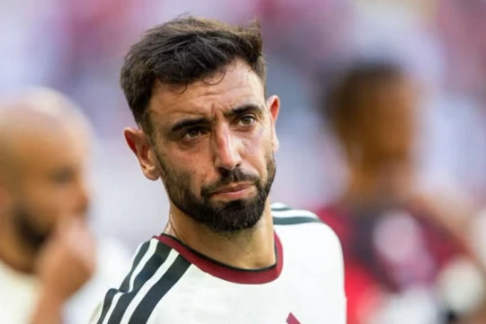 Manchester United đàm phán gia hạn hợp đồng với Bruno Fernandes trước sự chèo kéo từ Galatasaray