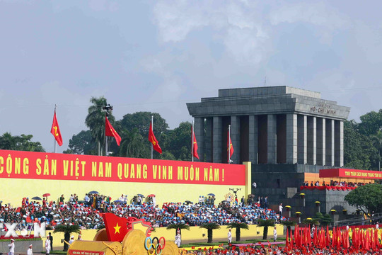 Từ mùa Thu độc lập năm 1945 đến mùa Thu khát vọng 2045