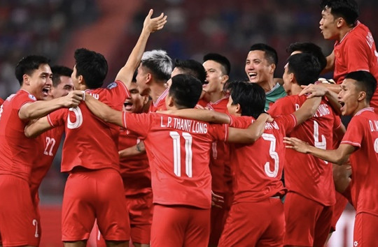 Đội tuyển Việt Nam trở lại Rajamangala: Từ chảo lửa e sợ đến bệ phóng vô địch ASEAN Cup