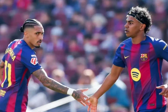 Hansi Flick tìm lời giải cho hàng công Barcelona trước ngày khai mạc La Liga 2026/27