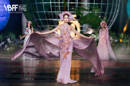 Bảo Ngọc vào Top 60 Top Model Miss World, ban tổ chức nói danh sách không theo điểm số