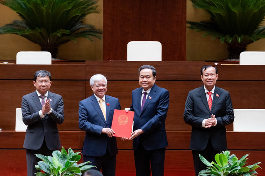 Các Phó Chủ tịch Quốc hội làm Chủ tịch các Nhóm Nghị sĩ hữu nghị