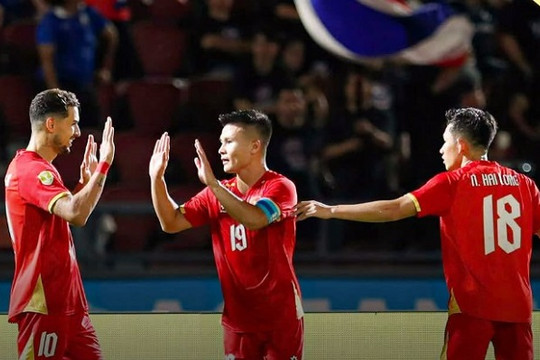 Tuyển Việt Nam lập cột mốc lịch sử khi áp đảo Thái Lan về hiệu suất ghi bàn ở ASEAN Cup