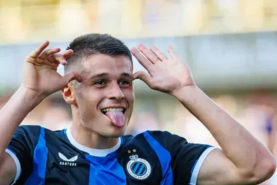 Man Utd đại chiến Chelsea để giành chữ ký tiền đạo Nicolo Tresoldi mức giá 43 triệu bảng