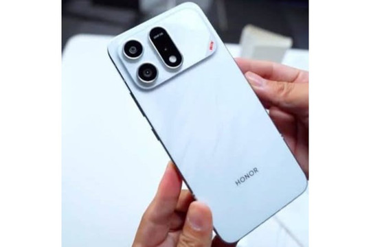 Galaxy S27 Ultra gây tranh cãi về cụm camera mới: Đột phá phần cứng hay bước lùi thẩm mỹ?