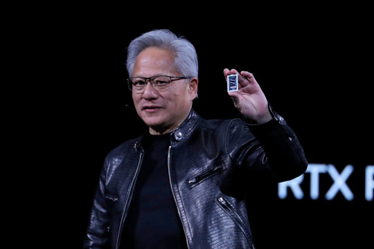 Nvidia rót vốn vào hạ tầng trung tâm dữ liệu nhằm củng cố chuỗi cung ứng trí tuệ nhân tạo