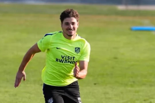 Arsenal tăng tốc chiêu mộ bom tấn Julian Alvarez và đẩy nhanh kế hoạch thanh lý 5 cầu thủ