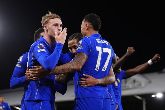 Chelsea hạ Fulham 3-2 ngày ra quân: Dấu ấn Cole Palmer cùng tân thuyền trưởng Xabi Alonso