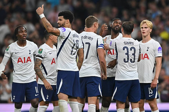 Tottenham vùi dập Charlton 5-1 tại Cúp Liên đoàn Anh: Màn ra mắt bùng nổ của tân binh Savinho